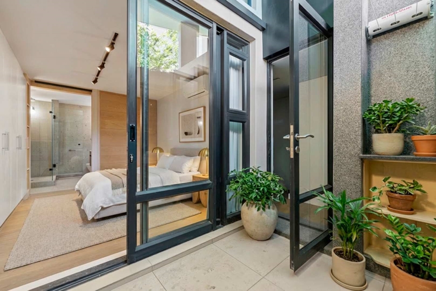 To Let 3 Bedroom Property for Rent in Gardens Western Cape